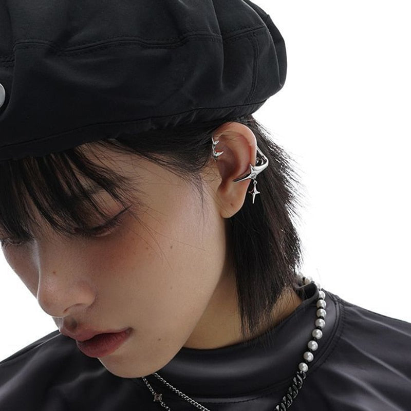 METAPIXEL Silver Chrome Star Cuff Earrings Trendy Rhinestone Earcuffs Statement Cartilage Jewelry