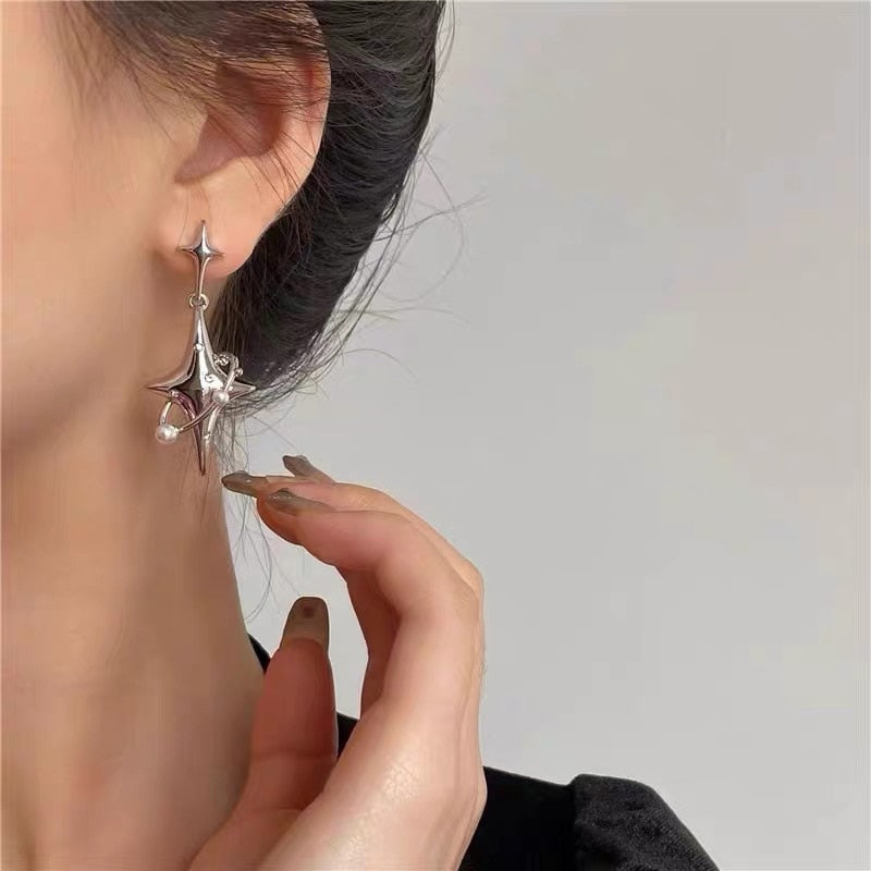 METAPIXEL Cosmic Cluster Earrings